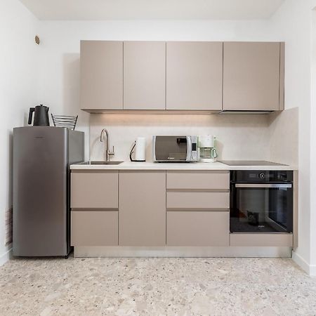 Apartment Tesic Close To The Sea With Shared 4Xbicycles ฟาชานา ภายนอก รูปภาพ
