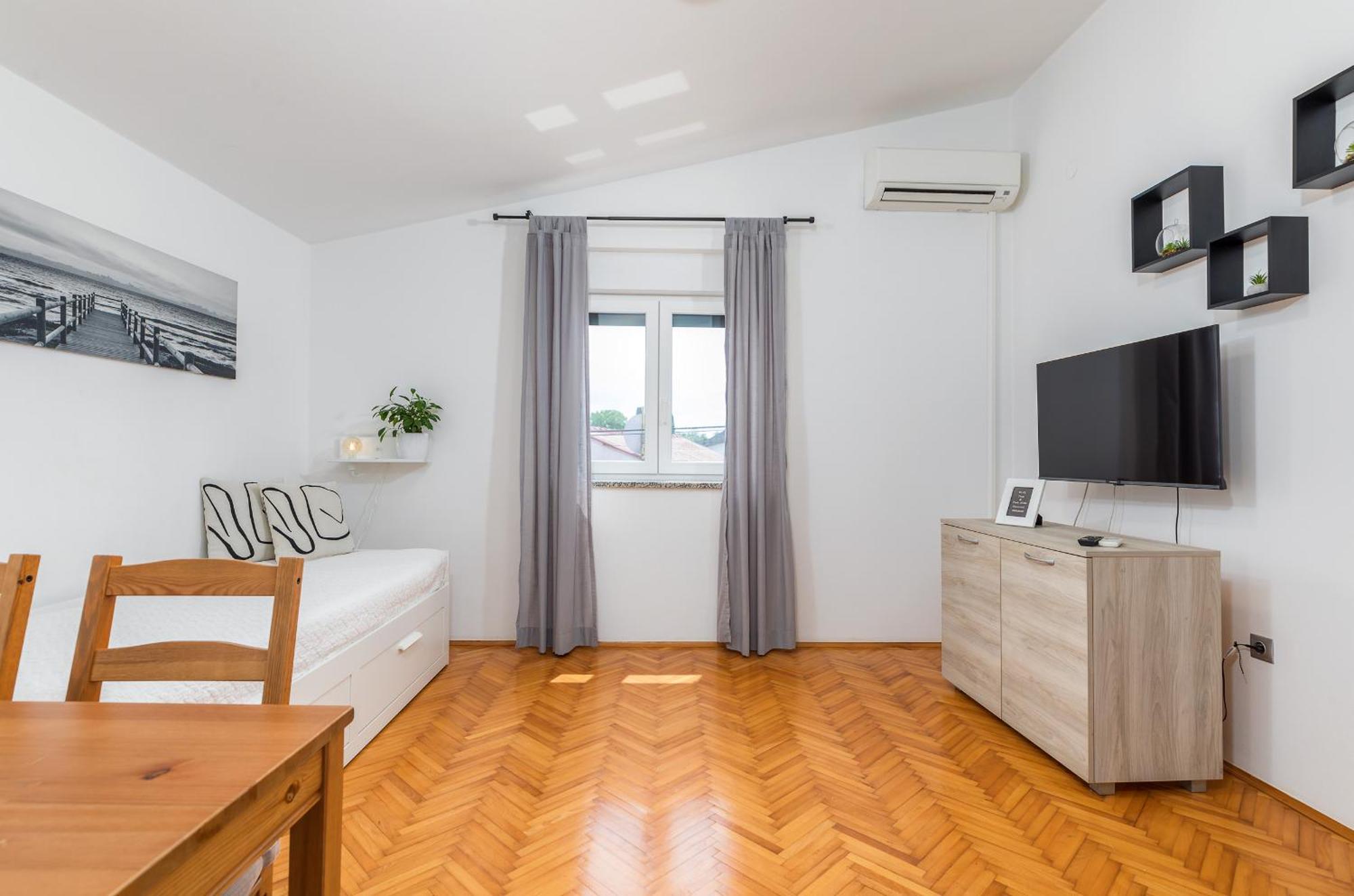 Apartment Tesic Close To The Sea With Shared 4Xbicycles ฟาชานา ภายนอก รูปภาพ
